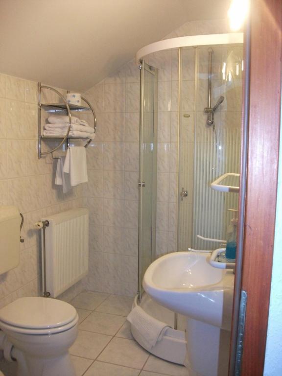 Ria Panzio Bed & Breakfast Strigoniu Exterior foto